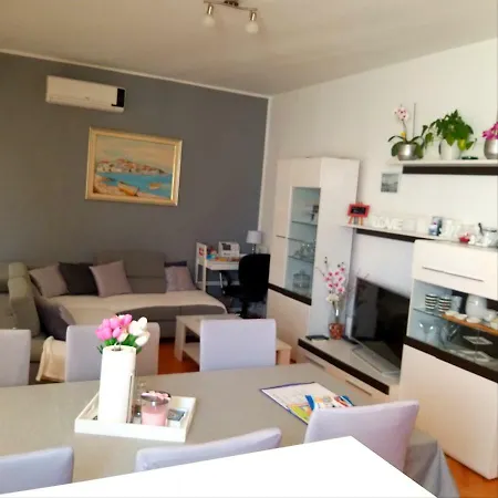 公寓 Apartman 